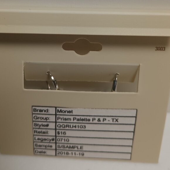 MONET FLOWER BURST EARRINGS - Picture 3 of 3